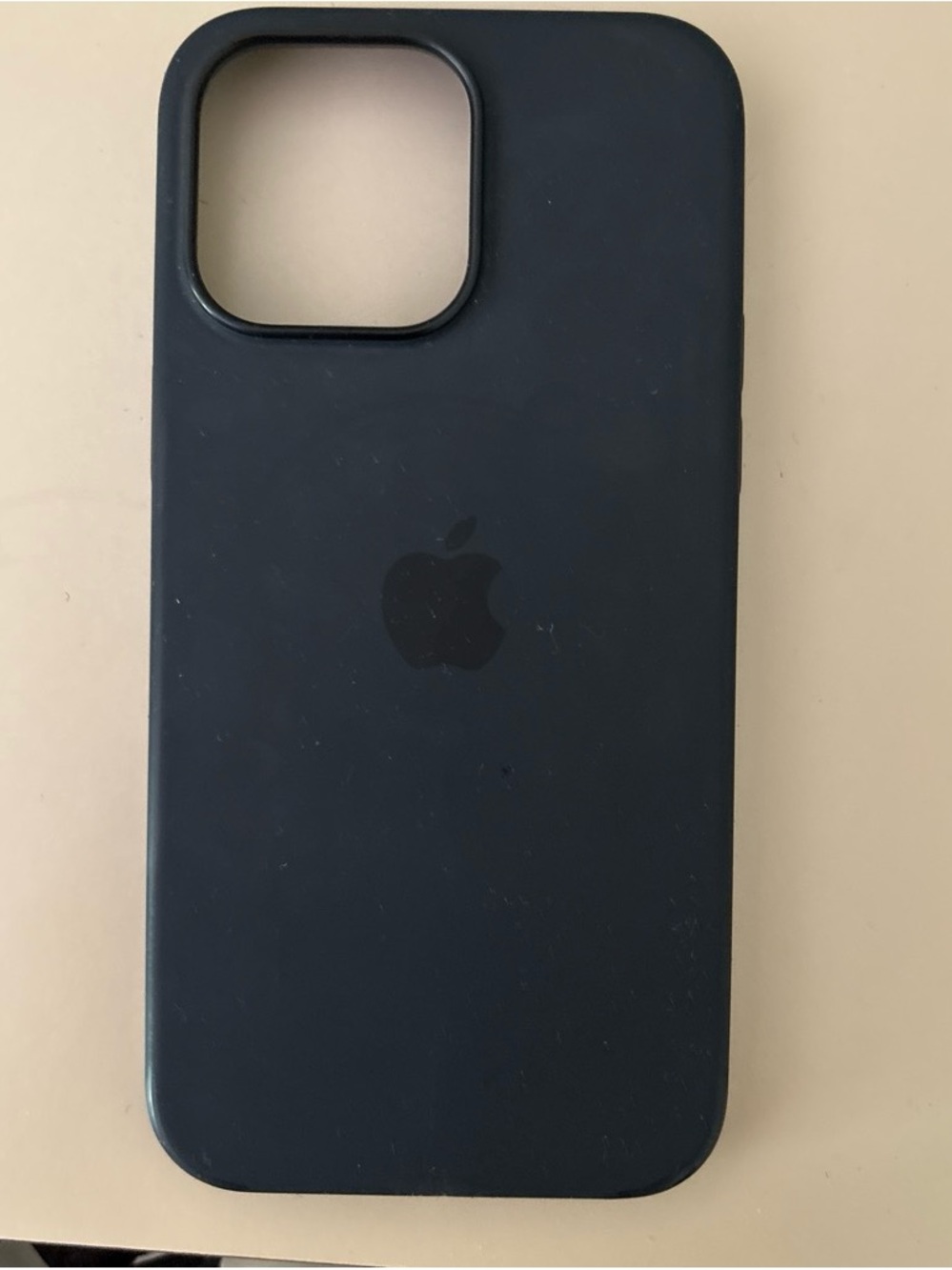 Apple Silicone iPhone Case - Black 14 pro max
